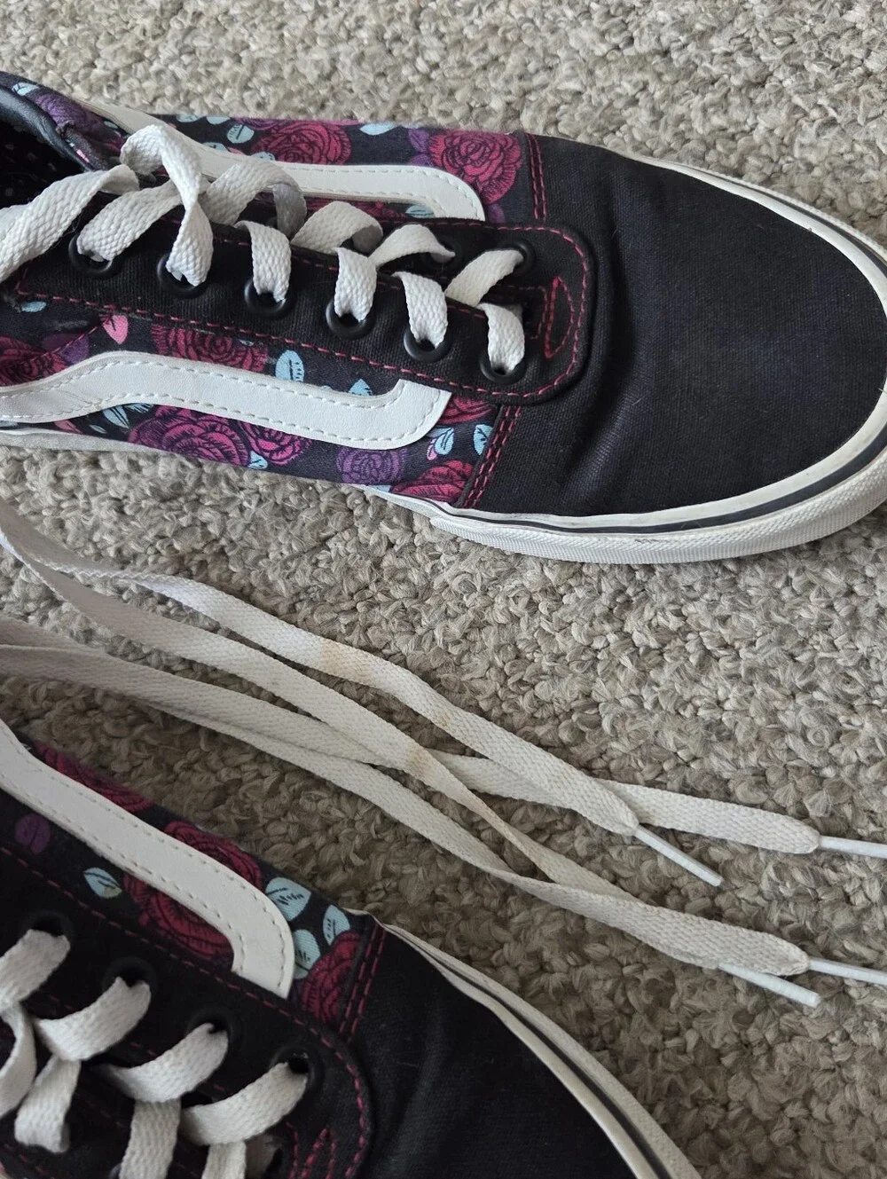 VANS Ward Romantic Floral Rose Print Sneakers Low Skate Shoes Womens Size 9.5